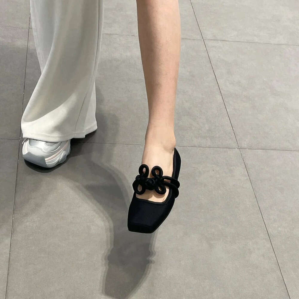 Sheepskin Version ~ Square Toe Little Red New Style Chinese Knot Flat Single Women Shallow Mouth Ballet Mary Jane Shoes