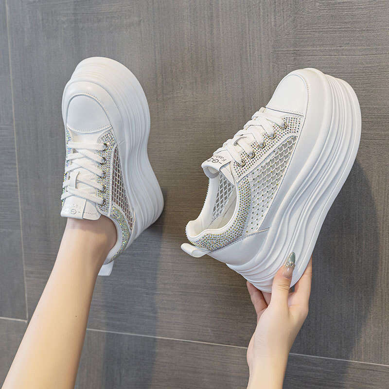 Gypsophila Sparkling Diamond Small Size 8.5cm Thick Sole Height Increasing 2025 Spring Summer New Lightweight Platform Mesh Women's Shoes