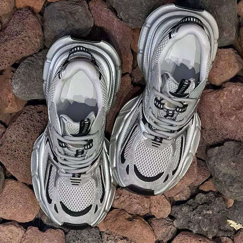 Women's Dad Sneakers 2025 Summer New Street Style Sports Casual Versatile Thick-Soled Mesh Running Shoes Trendy