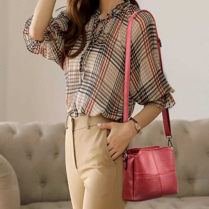 Simple StiTChing Shoulder Bags For Women Soft Leather Crossbody Messenger Bag Phone Purse Lady Handbag CluTCh Y250819