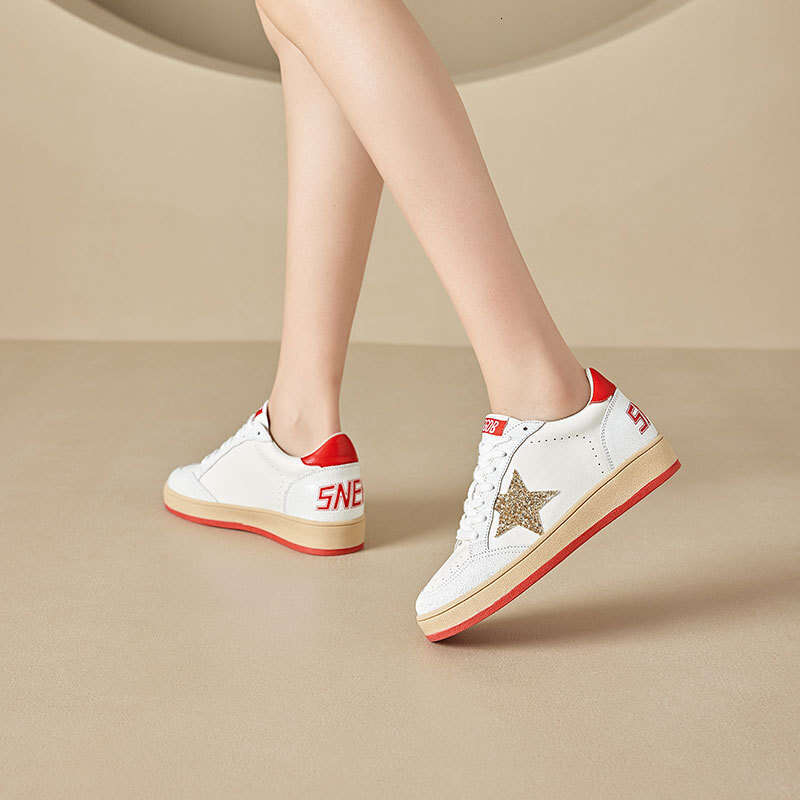 6cm White Sneakers Star Thick Sole Women 2024 New Style Height Increasing Sports Casual Fashion Board Shoes