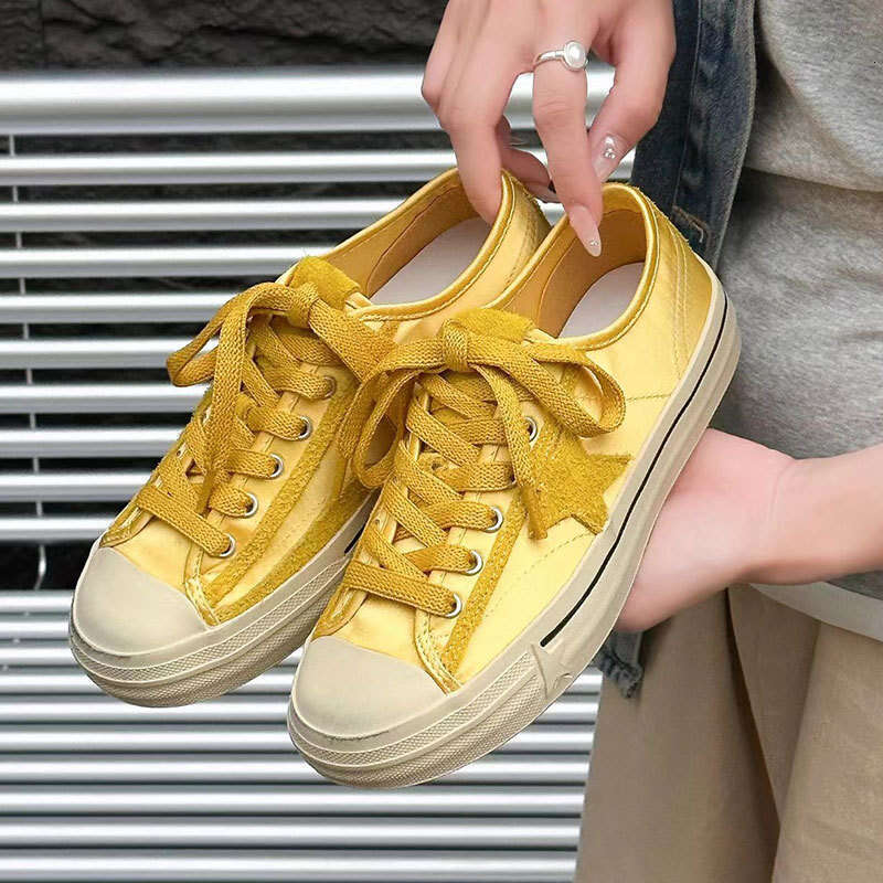 2025 Summer Silk Star Vintage Suede Leather Dirty Shoes Soft Sole Casual Sneakers for Women Ins Trend