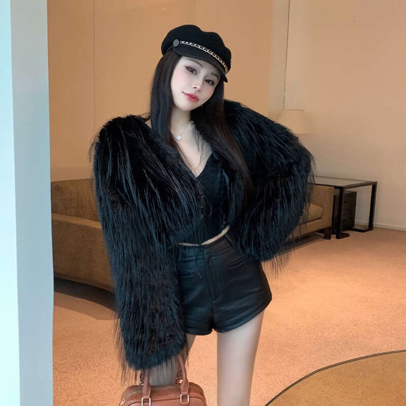 Casual Tassel Faux Fur Coat Clothes Female Patchwork Solid Scoop Neck High Street Long Sleeve Jacket Women Fur Feather New