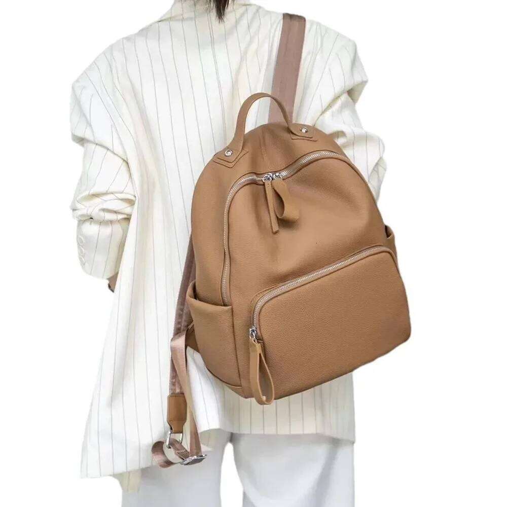 Designer Bags Large Capacity Genuine Leather Women's Backpack Togo Cow Commuter Computer Student Bookbag Travel Bag Double Shoulder Bags Luxury B