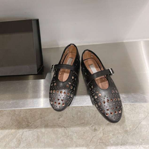 Round Toe Strap Flat Ballet Fashion Casual Single Shoes 2025 Summer New Hollow Breathable