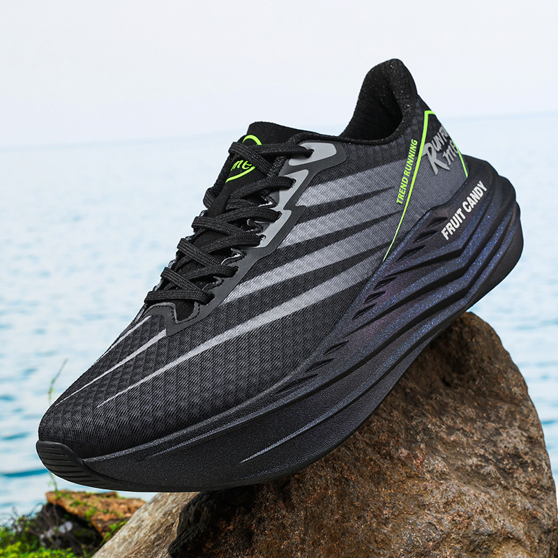 Free Shipping 2025 Fashion Versatile Running Shoes Soft Breathable Soles Casual Athletic Training Sneakers for Men Women Teens Hot Sale