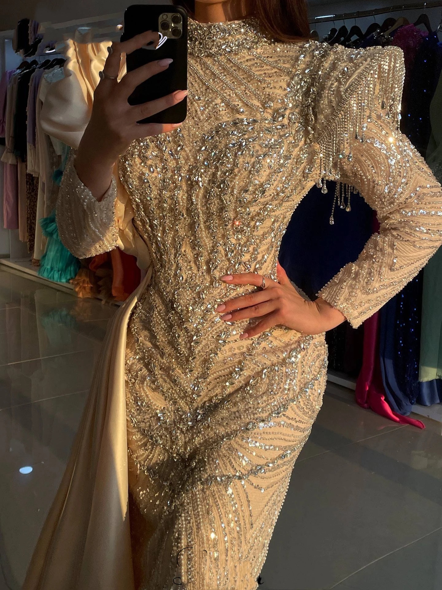 Vintage Mermaid Evening Dresses For Women High Collar Long Sleeves Gown Sequins Crystal Sweep Train Dress Party Customized Dress