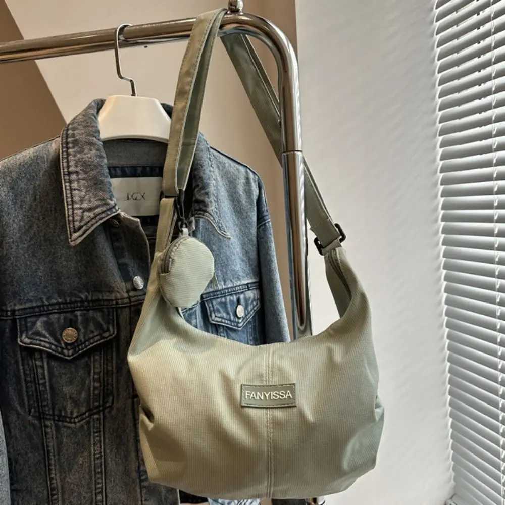 Korean Style Lightweight Shoulder Bag Large Capacity Solid Color Canvas Bag with Coin Purse Handbag Cream Color Y250819