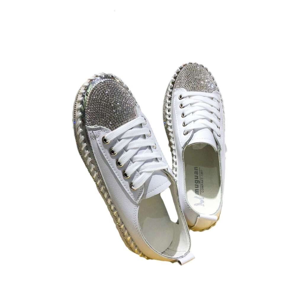 Plus Size White for Women Classic Old Style Diamond-Studded Platform Thick-Soled Loafers Sequin Trim Fashionable Women's Sneakers