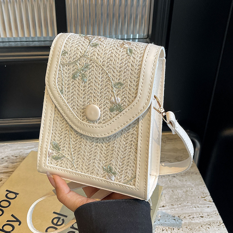 2025 autumn summer women's niche bag new fashion women's crossbody bag fashion single shoulder small square bag women's crossbody bag d