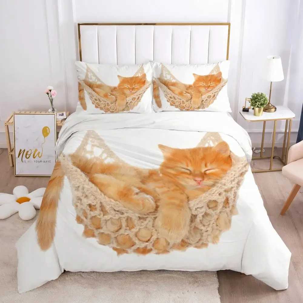Cat Duvet Cover Set Cat Lover Gifts Bedding Set Microfiber Cute Kitten Pattern Animal Theme Double Queen King Size Quilt Cover Y250819
