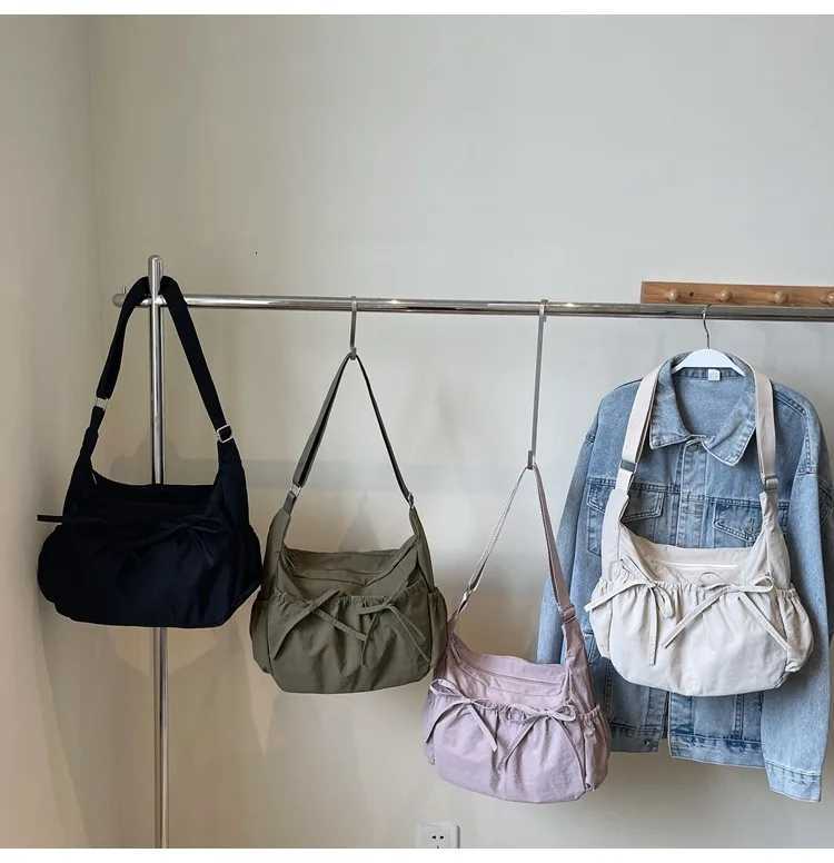 Solid Color Ruched Design Ladies Nylon Cloth Shoulder Bags Large Capacity Female Crossbody Bag Sweet Bow Strap Womens Handbags Y250819