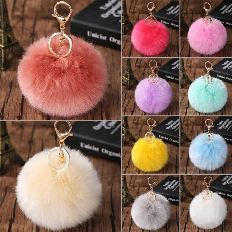 Trinket Fluffy Artificial Rabbit Fur Ball Key Chain 8cm Pompons Keychain 21 Color Women Car Bag Ring Hang Jewelry 250811