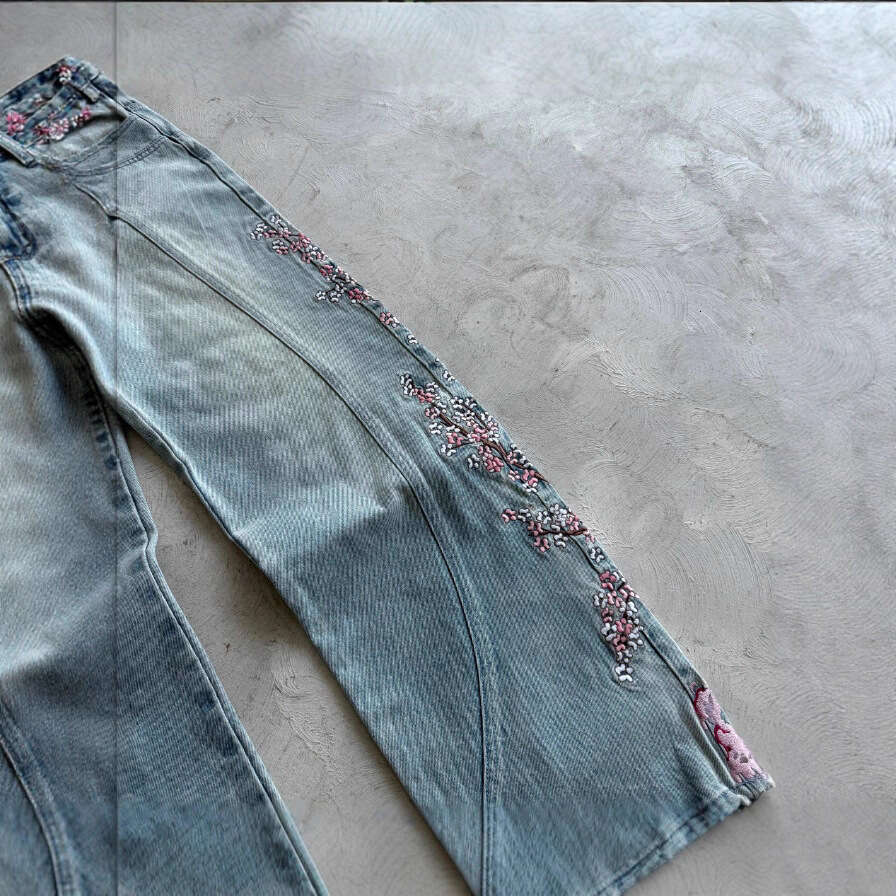 Plum Blossom Embroidery 2025 New Denim Style Street Trendy Embroidered Straight Pants Mid-Waist Jeans