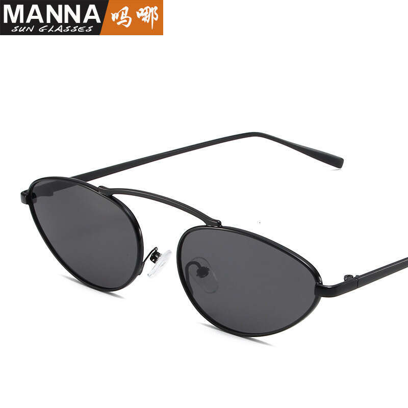 Small Designer Frame UV Protection Trendy Double Bridge Cat Eye New Champagne Color Fashion Sunglasses