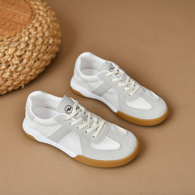 Fashionable Comfortable 2023 Summer New Forrest Gump Training for Women Breathable Embroidered Sole Soft Surface Sports Shoes