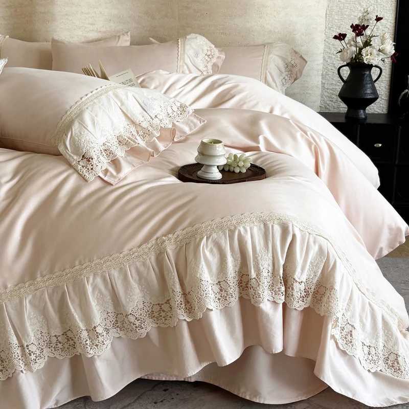 600TC Egyptian Cotton Romantic Lace Ruffles Princess Bedding Set Queen King Size Duvet Cover Flat/Fitted Sheet cases 4Pcs Y250819