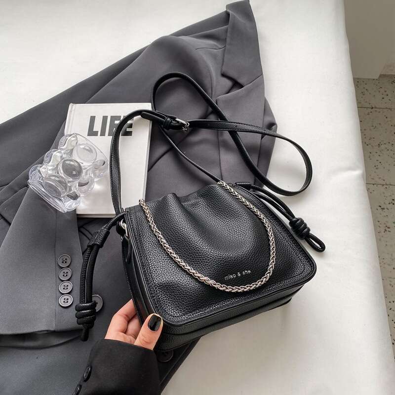 Trendy Small Designer Bags for Women 2025 New Summer Simple Versatile Chain Shoulder Crossbody Korean Style Bucket Bag