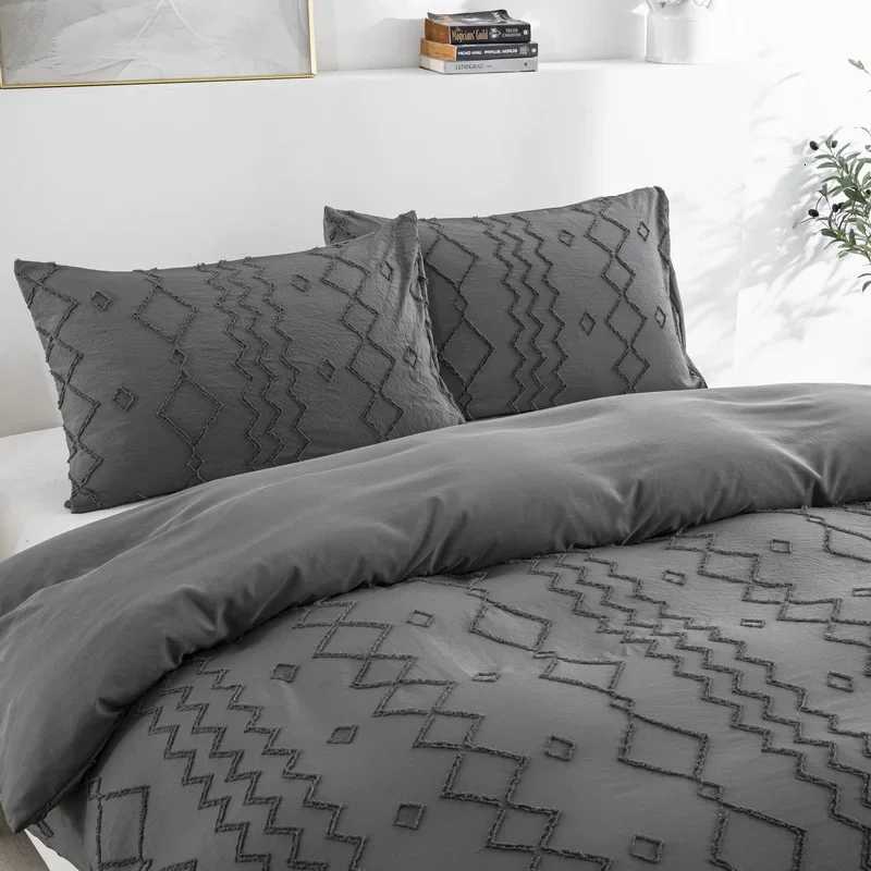 Striped Tufted Duvet Cover Twin Size Boho Gray Duvet Covers Set Full for All Seasons 2/3 Pieces Geometric Chic Modern Home Decor Y250819