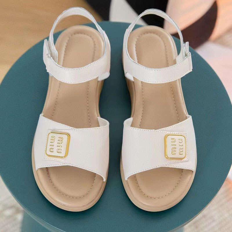 2025 Summer Women's Soft Genuine Leather Korean Style Casual Versatile Mom Shoes Thick Sole Comfortable Non-Slip Wedge Sandals