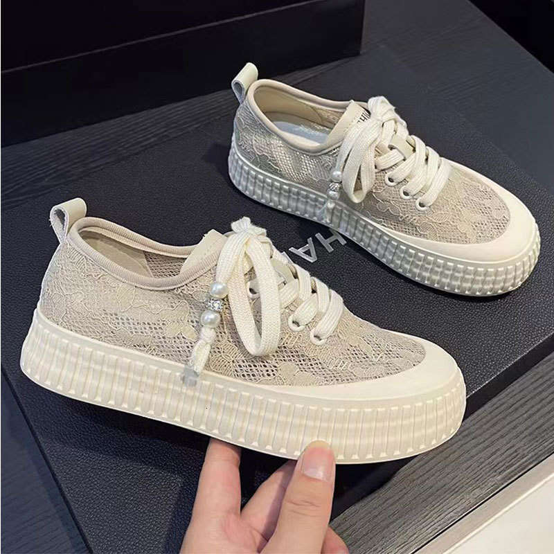 2025 Summer New Breathable Fisherman Shoes for Women, Ins Style, Height Increasing, Soft Sole, Lace, Sports Casual, Beaded Hollow Sneakers