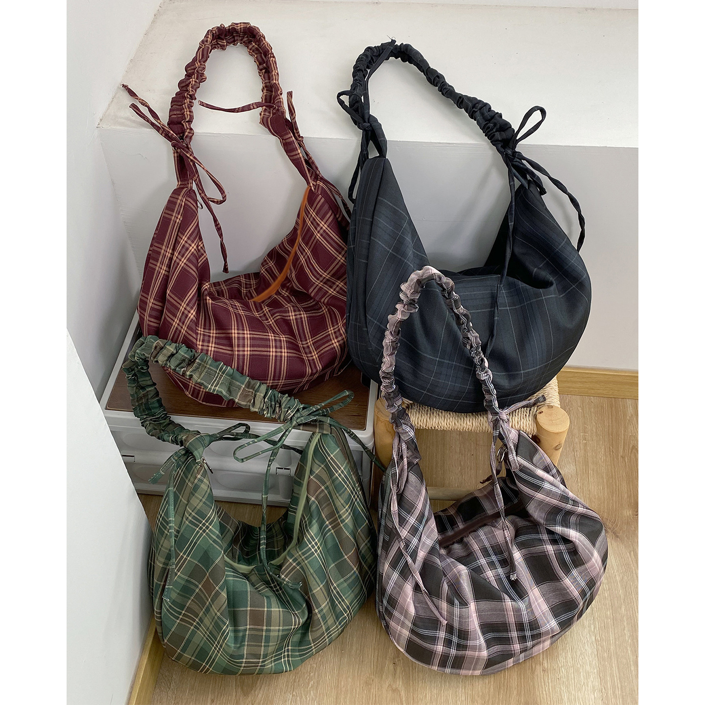 2025 Autumn Korean Style Crossbody Bag Autumn/Winter New Ballet Style Shoulder Bag Underarm Long Stick Bag Large Capacity Women's Crossbody Bag T