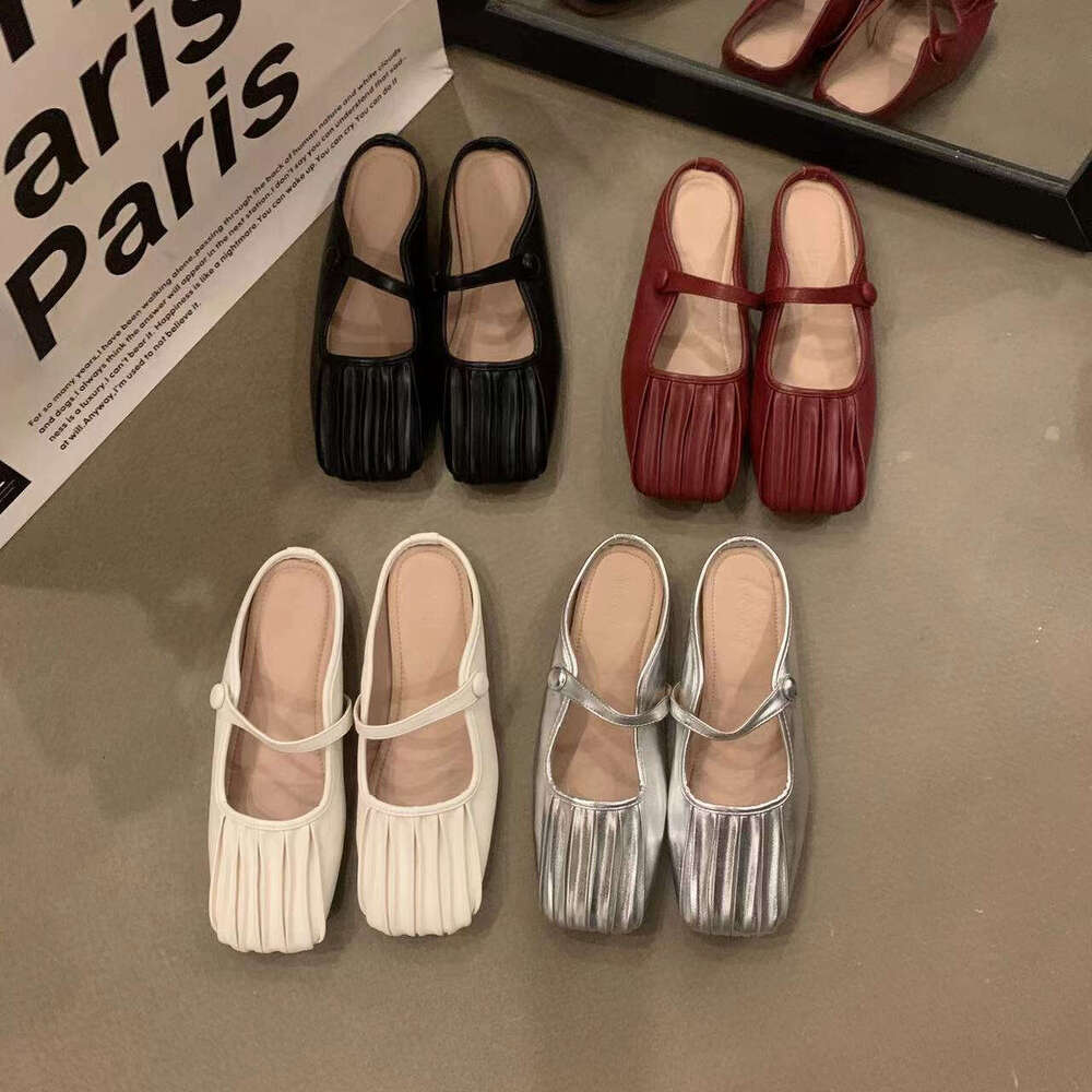 Silver Flat Closed-Toe Mules for Women, Summer 2023 New Style, Mom's Mary Jane Mules, Ladies' Sandals, Single Shoes
