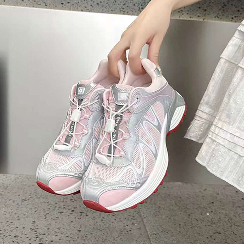 Star Style Black Warrior Casual Mesh Lightweight Breathable Outdoor Functional for Women Hiking Sports Running Shoes