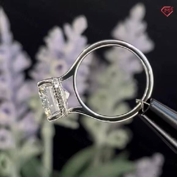 Luxury Moissanite Ring 14k/18k Gold Emerald Cut Hidden Halo 7.5ct Wedding VVS Moissanite Engagement Ring for Women