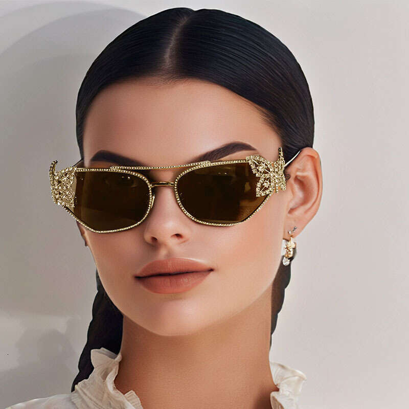 New D Brand Metal Style Diamond-Studded Butterfly Designer Shape Polygonal Sunglasses for Women UV Protection