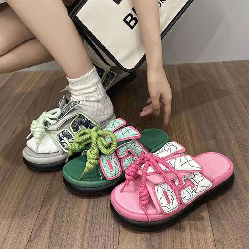 2025 Summer New Lace-Up Color Block Open-Toe Versatile Bread Sandals Fashion Niche Design