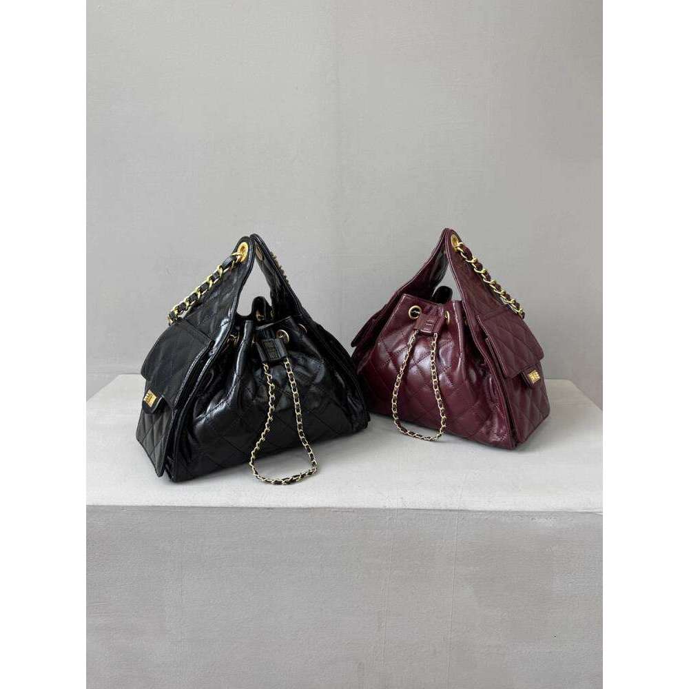 Designer Bag Tote Bag Shoulder Bag Top Layer Oil Wax Cowhide Small Chanel Style Bucket Chain Underarm Large Capacity Tote Pocket Shoulder Crossbody Ba