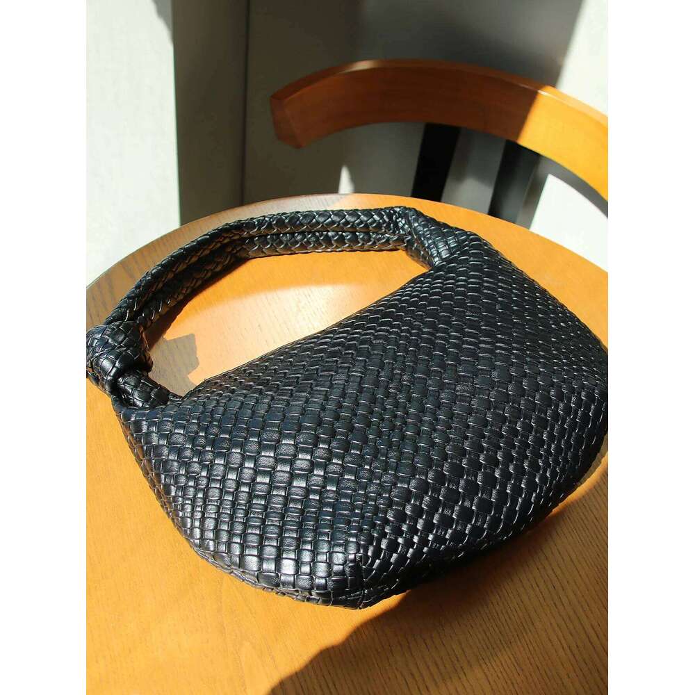 High End Woven Bag Fashionable New Versatile Women S Handbag One Shoulder Armpit Knotted Unique Niche Design Retro