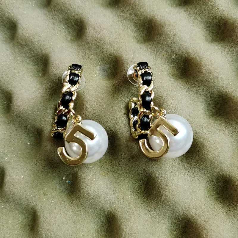 Big Pearl Earring for Fashion Women Leather Golden NO.5 Dangle Jewelry Earrings G250820a