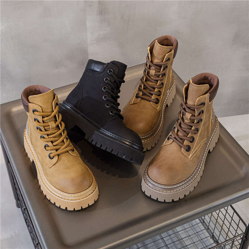 2024 Summer and Autumn New Genuine Leather Martin for Women, Bumblebee Platform Sole Versatile Motorcycle Boots