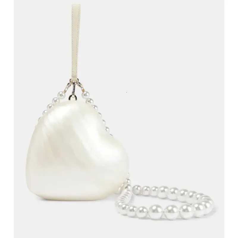 Heart Shaped Evening Bag Female 2024 New Acrylic Pearl Fashion Trend Handbag High-Grade Wedding Party Lovely Mini Purse Clutch Y250819