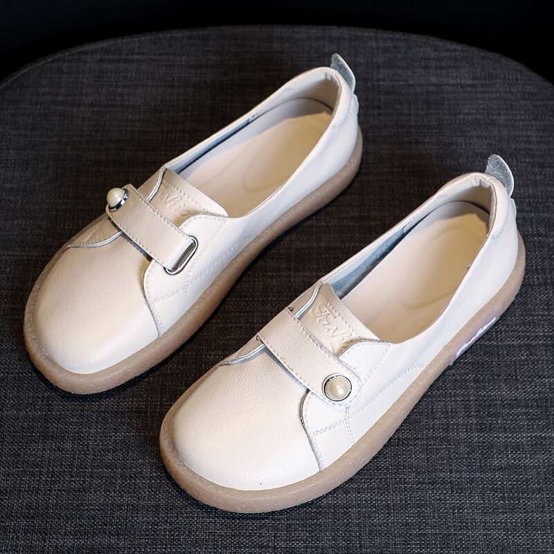 Genuine Leather Shallow Mouth White for Women 2025 Summer Autumn New Versatile Soft Sole Slip-On Nurse Mom Flat Single Shoes