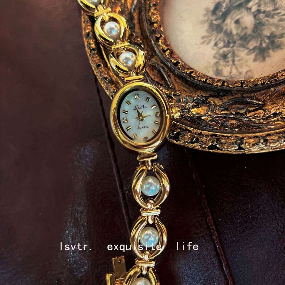 New Hot Selling Vintage Light Luxury Imitation Pearl Designer Elegant Bracelet Women's Watch