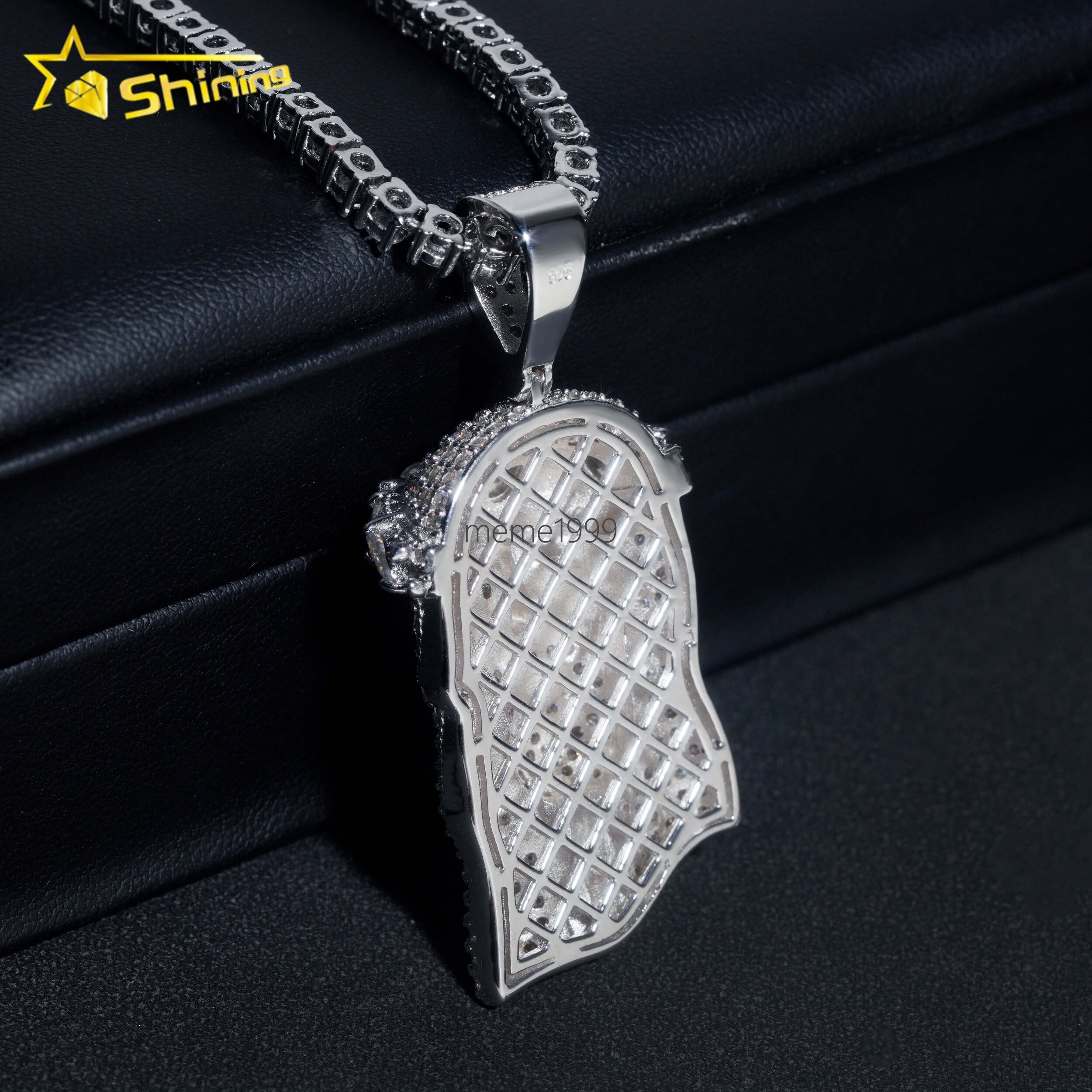 High Quality Hip Hop Men Jewelry 925 Silver Ice Out Necklace VVS Diamond Jesus Pendant Chain