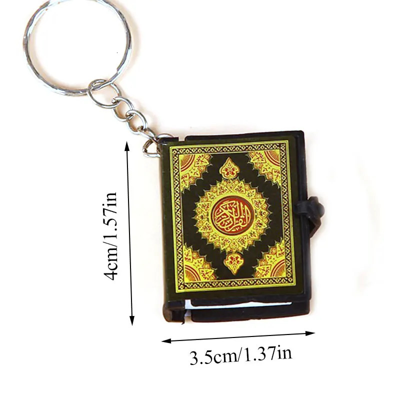 1Pcs Muslim Keychains Mini Quran Book Paper Can Read Pendant Key Ring Islamic Unisex Religious Jewelry Wholesale Islam Gift 250811