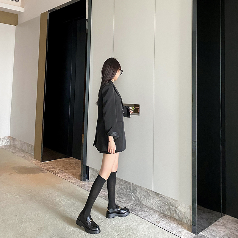 new Free delivery designer Women board shoes Shallow mouth flat soled single shoes with soft soles women's commuting shoes