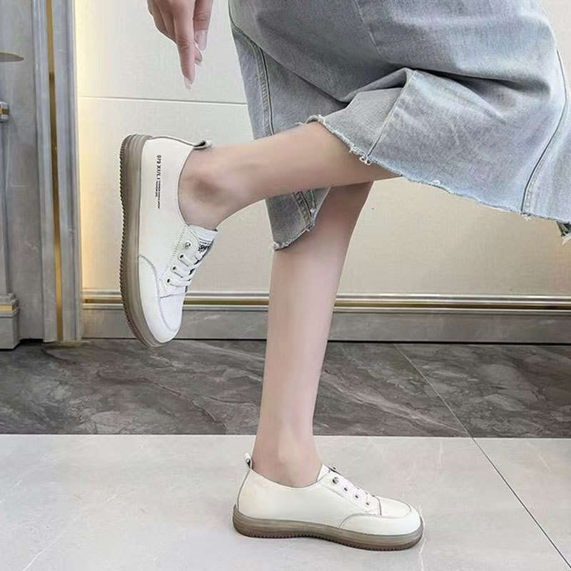First Layer Cowhide Shallow Mouth White for Women 2025 New Summer Autumn Versatile Flat Slip-On Soft Sole Casual Single Shoes