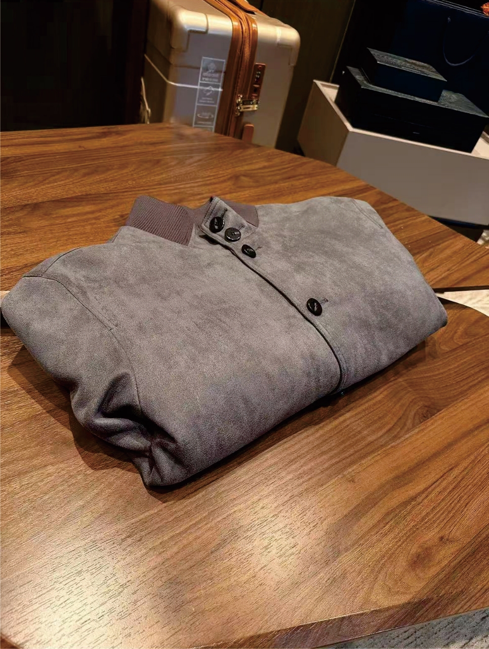 Suede fabric vintage style men's high-quality casual collar jacket with a fashionable aesthetic that runs through all seasons a wide range of sty