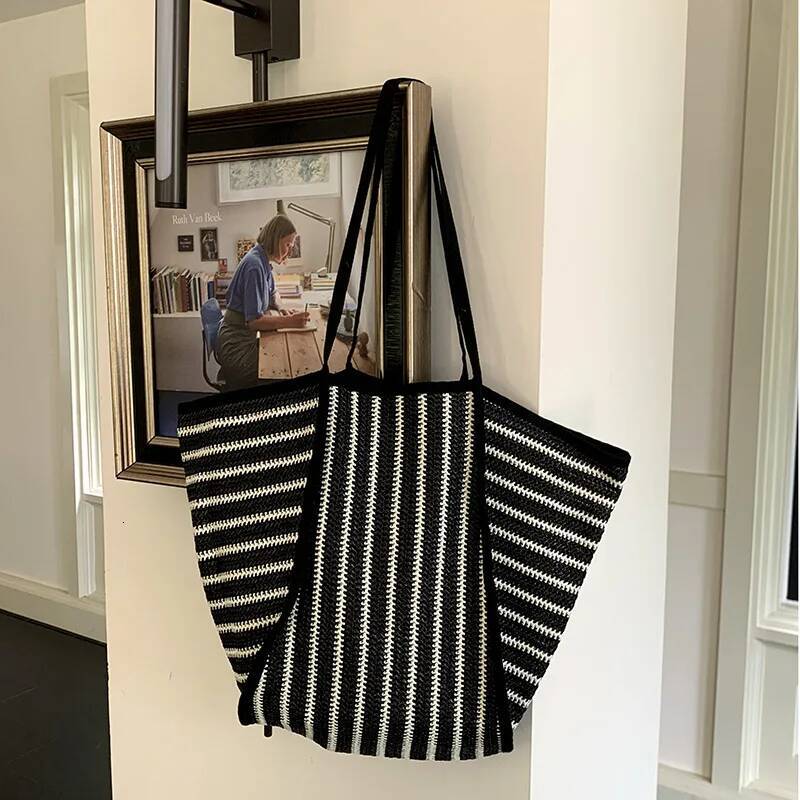 Casual Stripe Color Block Women's Shoulder Fashionable Handwoven Large Underarm Bag Simple Square Shape Spring New Arrival high-quality
