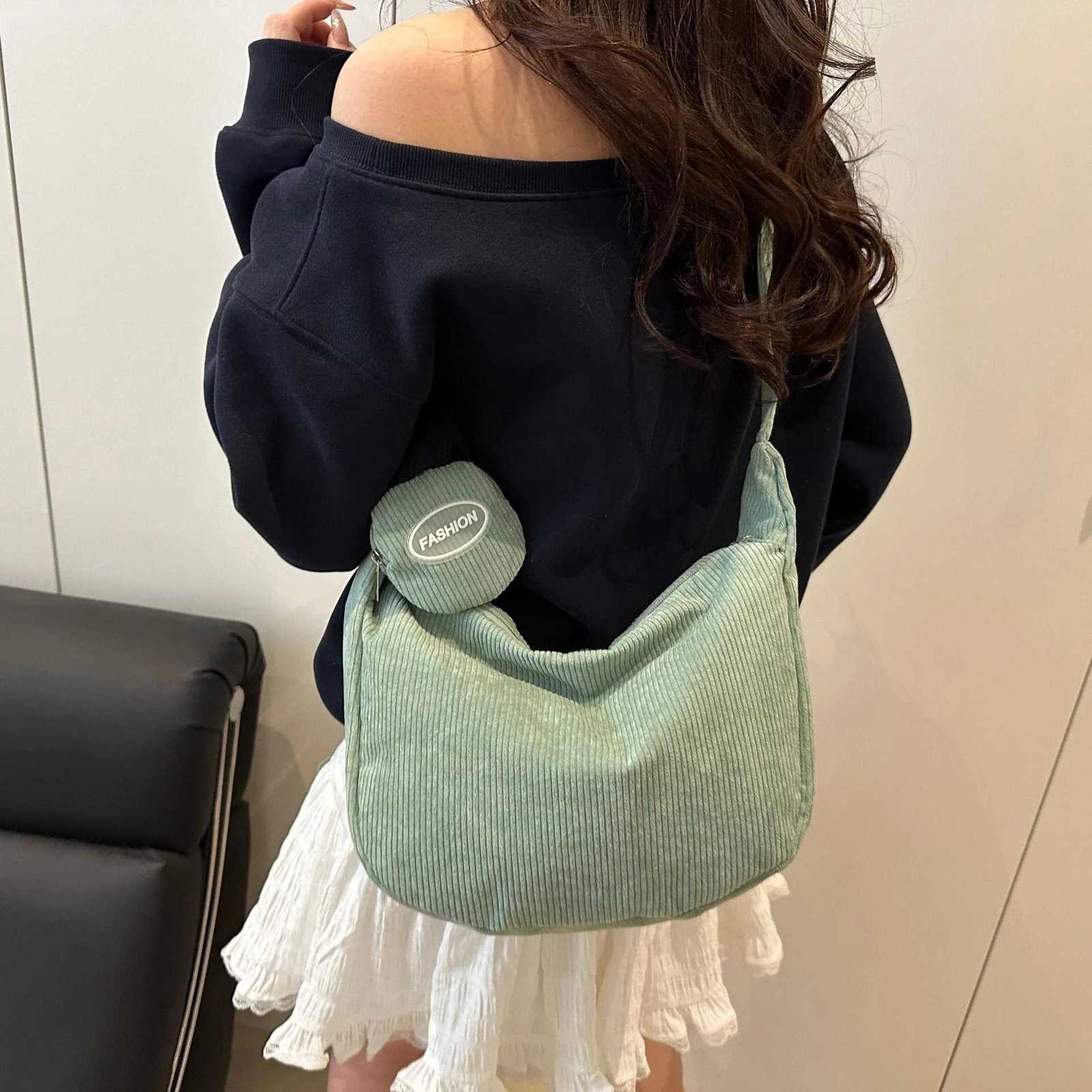 Simple and Spacious 2025 New Mother-and-son Bag Korean Version Single Shoulder Bag Crossbody Plush Fabric Two-piece Set Y250819