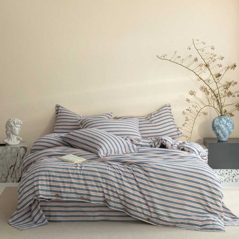 Stripe Style Bedsheet Set Skin-friendly Bedding Girls Boys Room Bedclothes Single/Double/Queen Size Bed Linen Sets Y250819