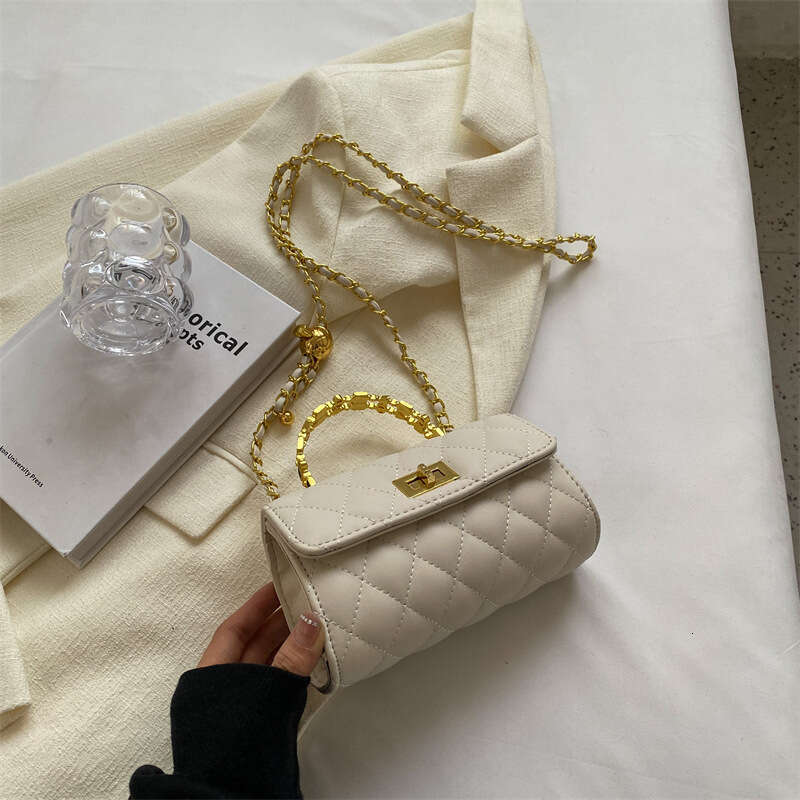 Embroidery Quilted 2025 Bags Spring Summer Designer New Women's Trendy Chain Crossbody Handheld Small Square Bag