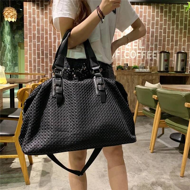 Autumn New Women s Crossbody Bag Large Capacity Travel Bag Handbag Brand Women s Handbag Women s Shopping Shoulder Bag Autumn New Designer Bag