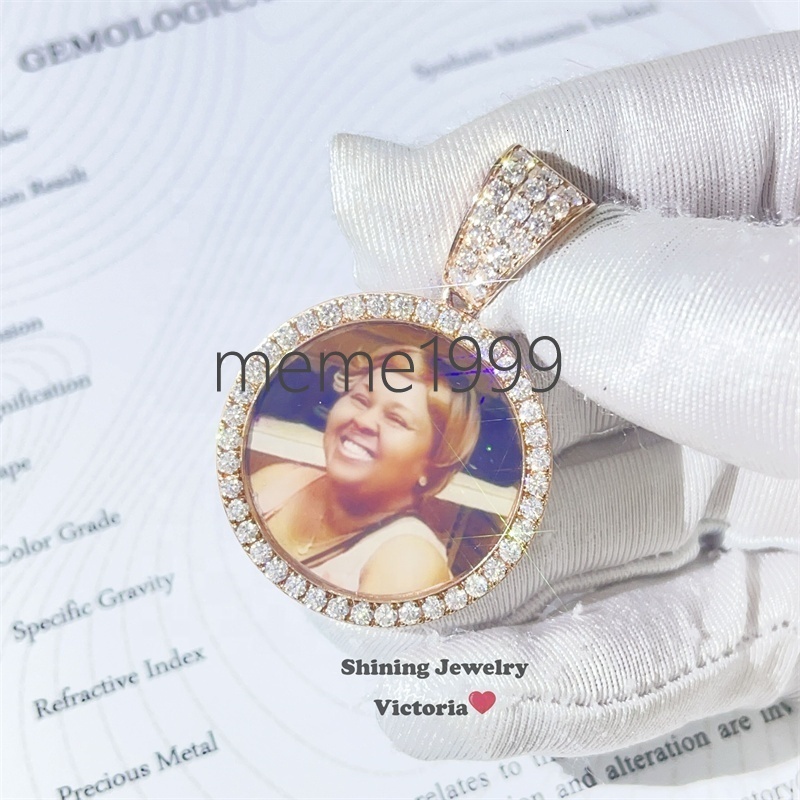 Pass Diamond Tester 35MM 10K Rose Gold Moissanite Diamond Iced Out Picture Memory Pendant