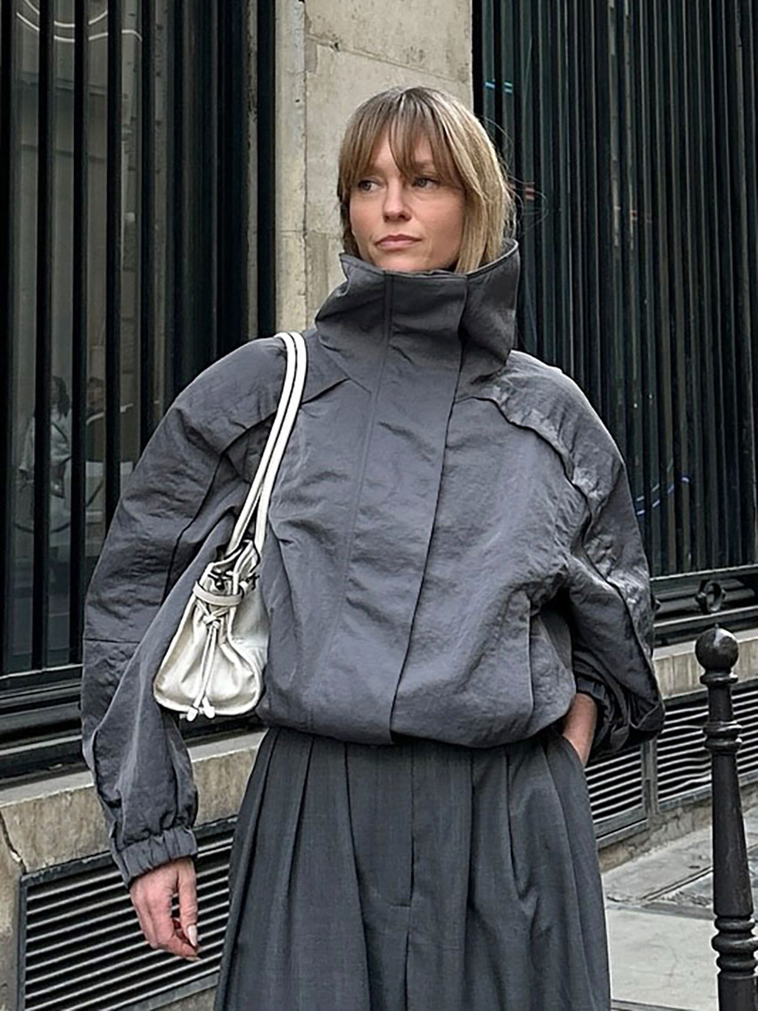 Autumn and winter new American gray high neck trench coat women's outdoor top standing collar submachine jacket 2025